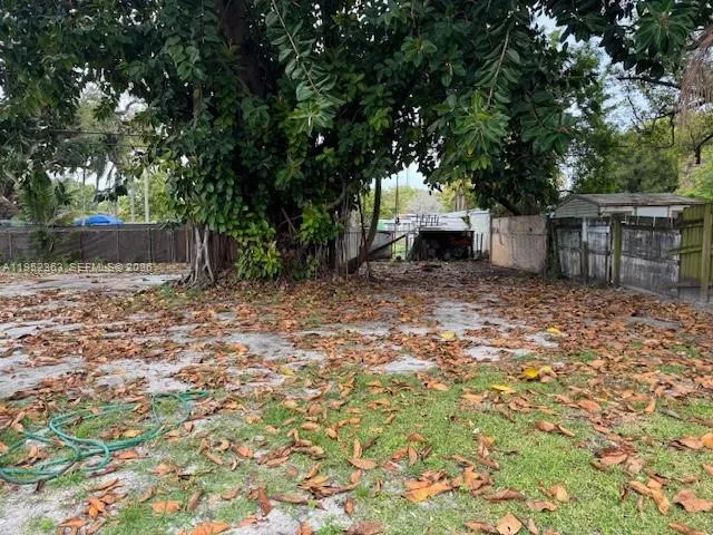 $3,300 | 107 Allen Road, West Park, FL 33023