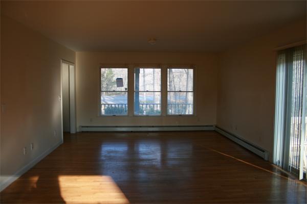 79 Middle Road Amesbury, MA 01913 - Photo 6 of 11 Gallery Image 6