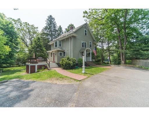 90 Hunnewell Street Needham, MA 02494 - Photo 3 of 31 Gallery Image 3