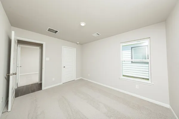 a view of a livingroom with a closet