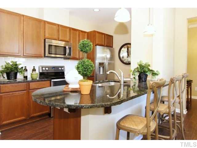 729 Wickham Ridge Road Apex, NC 27539 - Photo 8 of 25 (Photo of model. Options/selections may vary; ask onsite agent for details.)