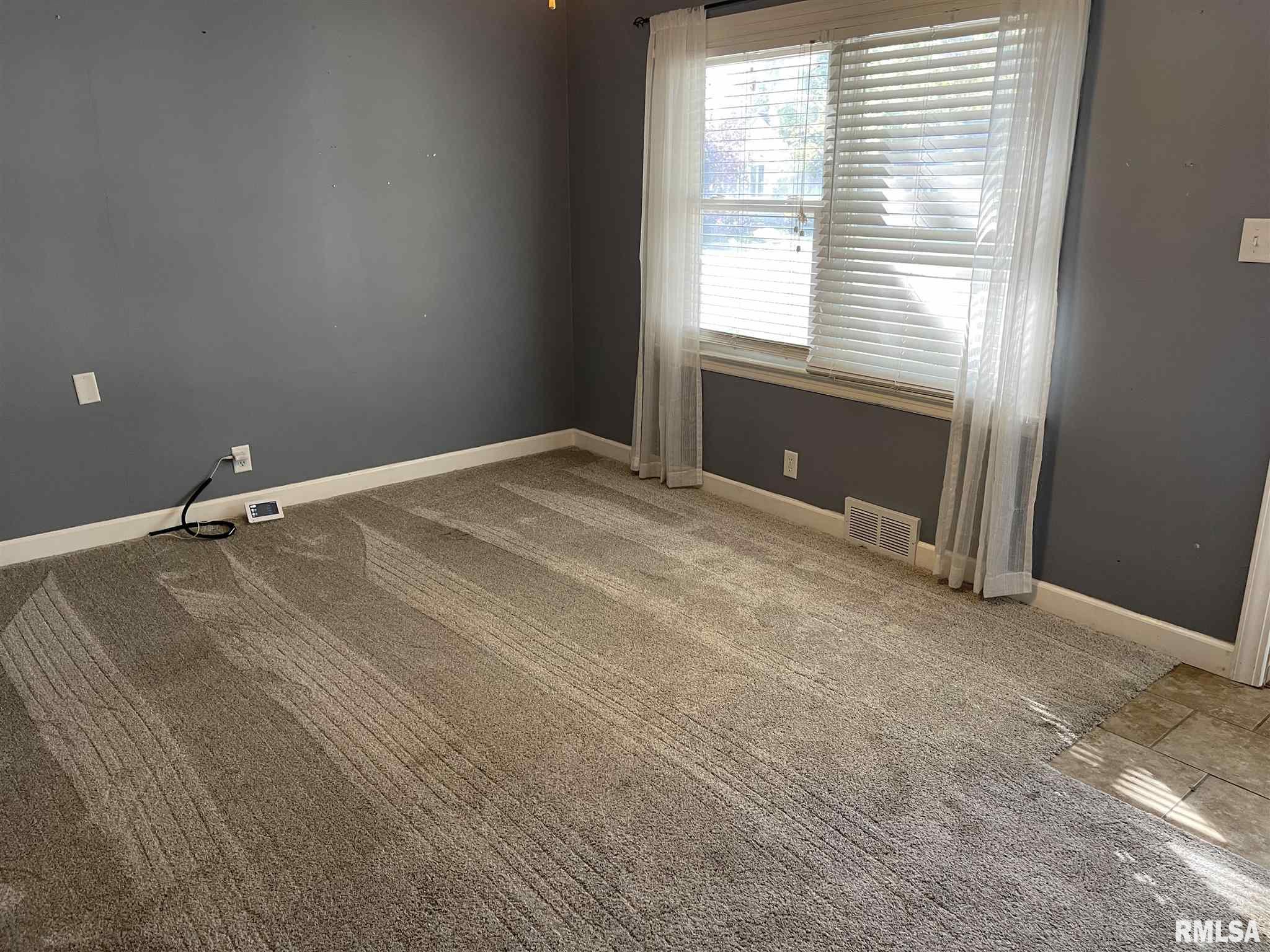 1220 North Rutledge Street Springfield, IL 62702 - Photo 5 of 15
