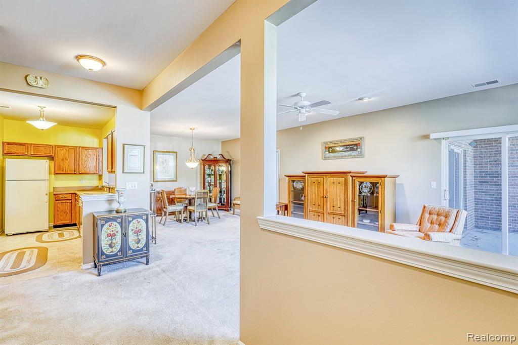 1828 Flagstone Circle Rochester, MI 48307 - Photo 6 of 27