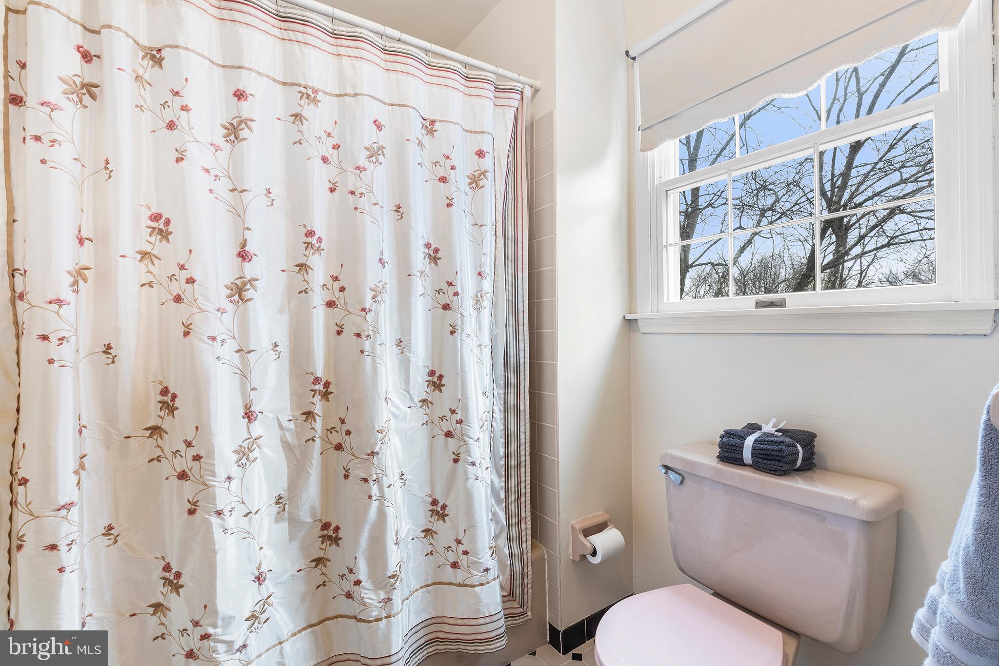 1023 Beaumont Road Berwyn, PA 19312 - Photo 22 of 36