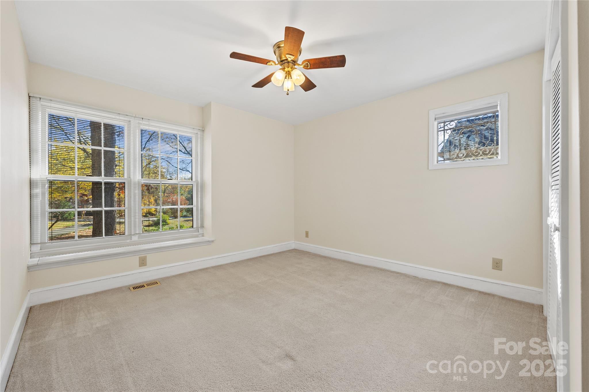 1620 Millbrook Lane Fort Mill, SC 29708 - Photo 12 of 48