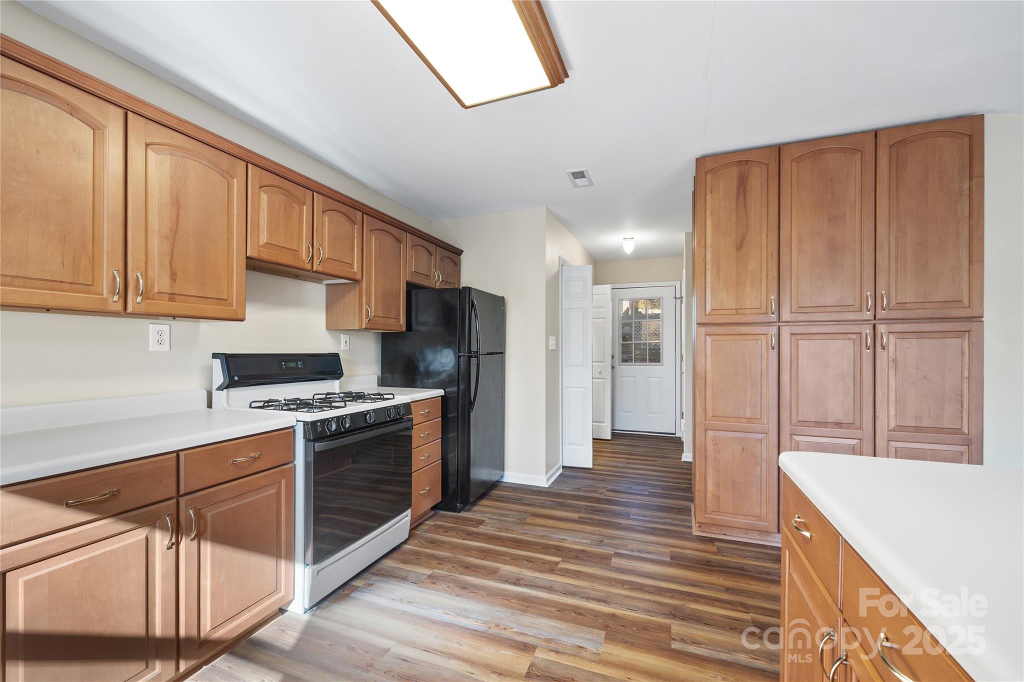 1620 Millbrook Lane Fort Mill, SC 29708 - Photo 27 of 48