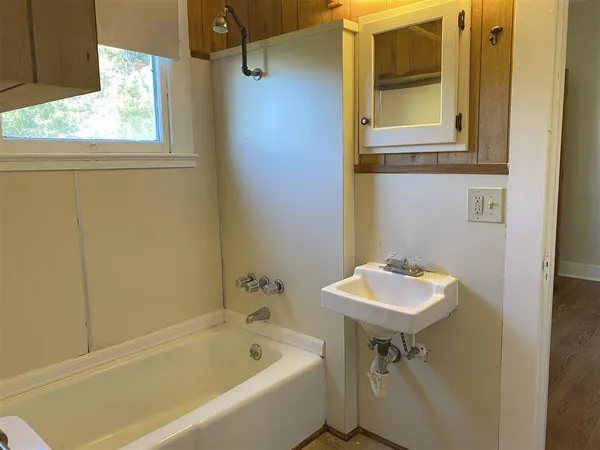 $1,650 | 138 Oviedo Street, Unit A, St. Augustine, FL 32084