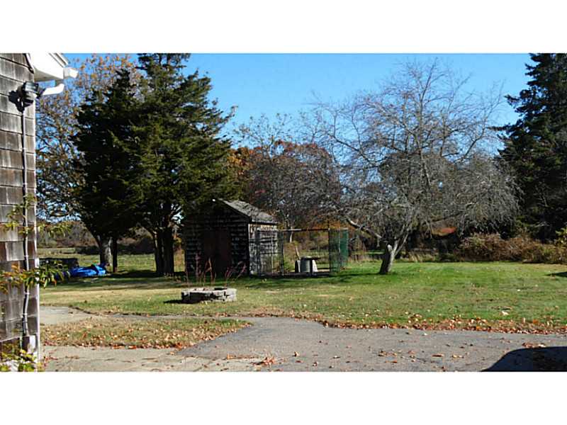 67 Winnapaug Road Westerly, RI 02891 - Photo 12 of 13 Yard/Garden.