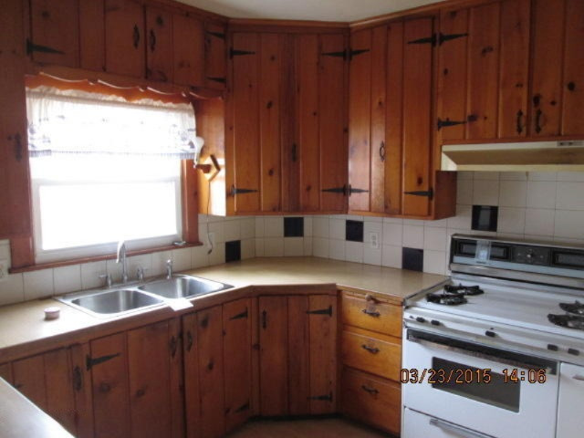 11542 Bowens Mill Road Middleville, MI 49333 - Photo 9 of 29 IMG_0444