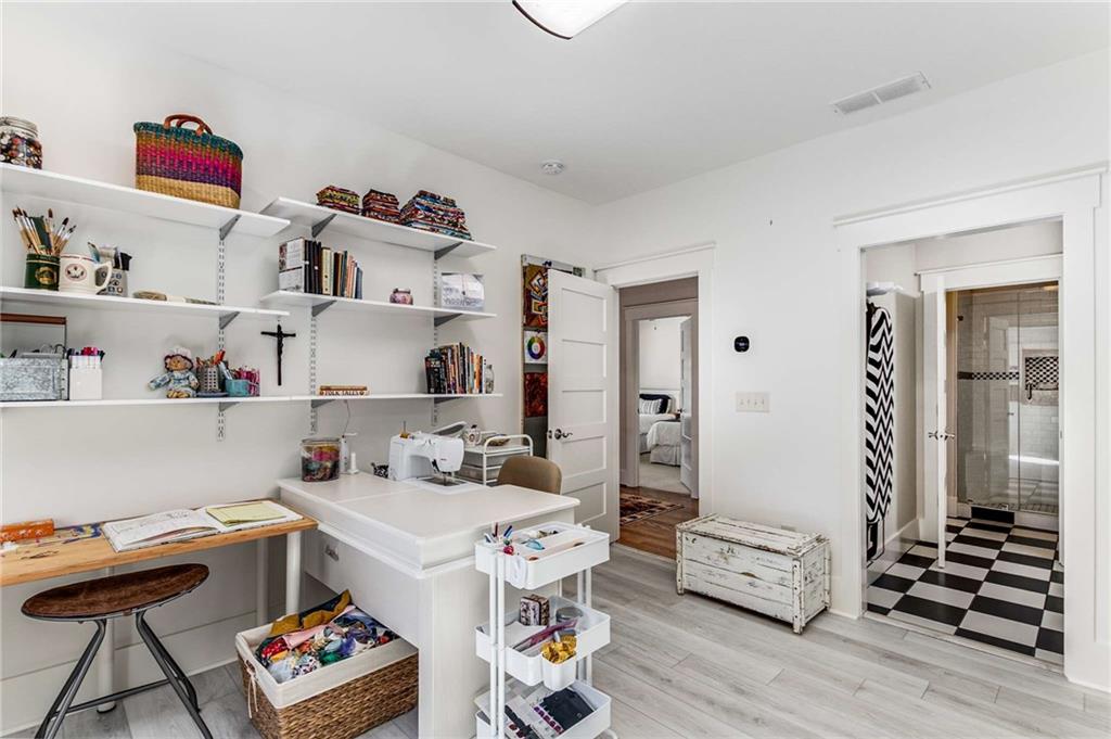 2109 West Rugby Avenue Atlanta, GA 30337 - Photo 29 of 55