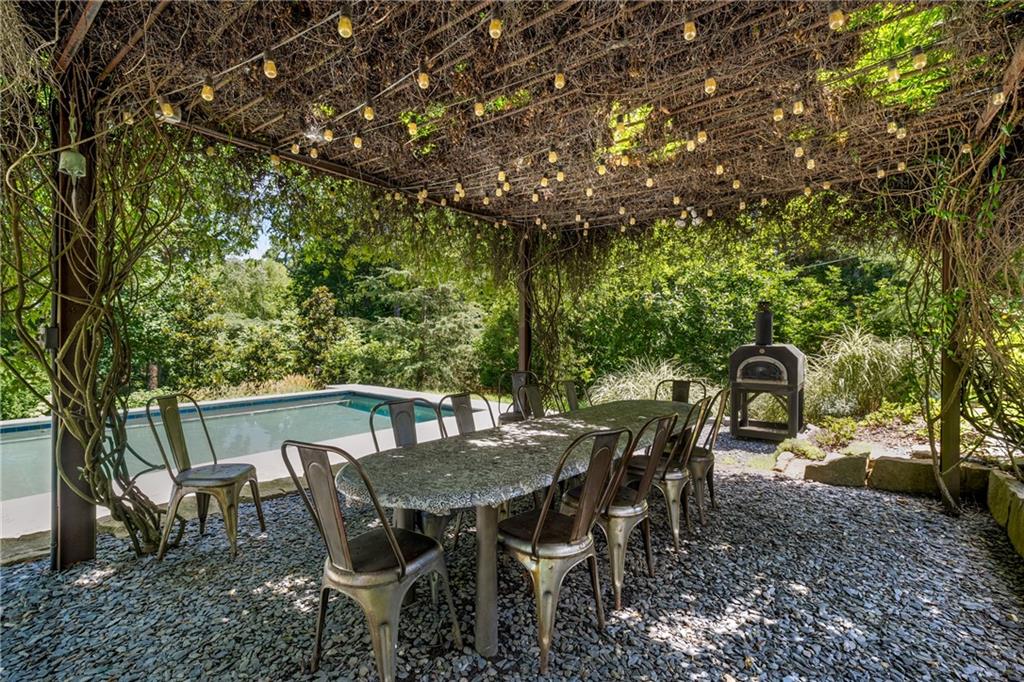 2109 West Rugby Avenue Atlanta, GA 30337 - Photo 47 of 55