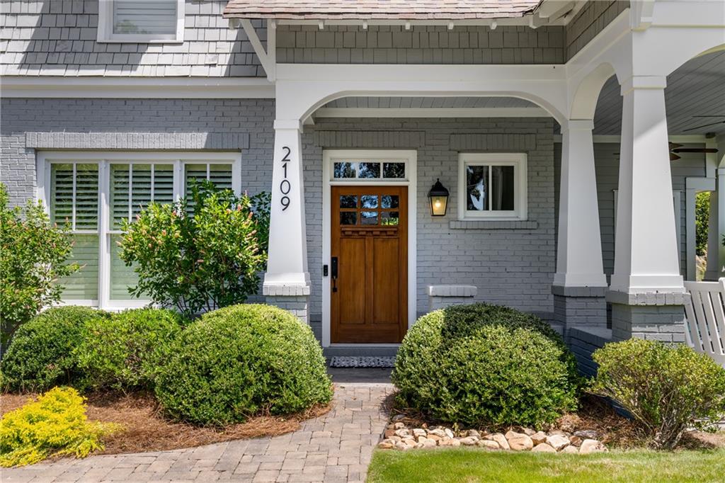 2109 West Rugby Avenue Atlanta, GA 30337 - Photo 5 of 55