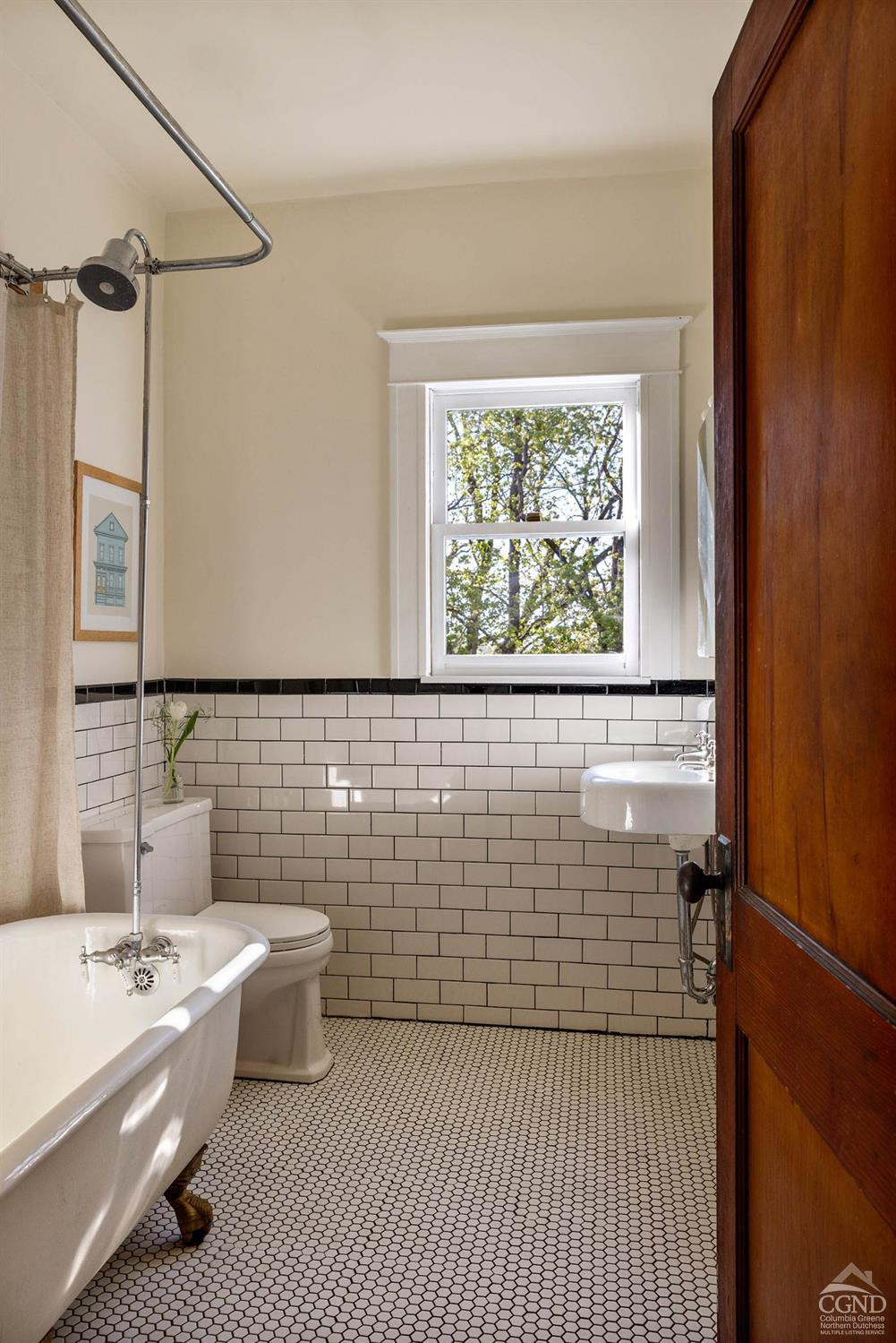 496 Clinton Street Hudson, NY 12534 - Photo 15 of 16 Photo 15