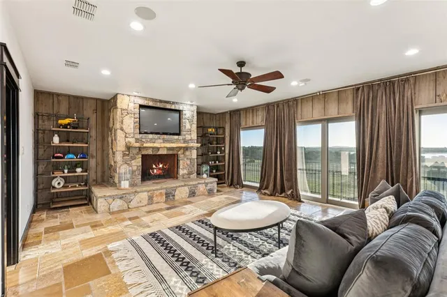 $6,100,000 | 1091 Hill Country Court, Graford, TX 76449
