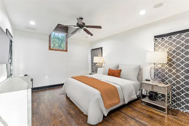 $6,100,000 | 1091 Hill Country Court, Graford, TX 76449