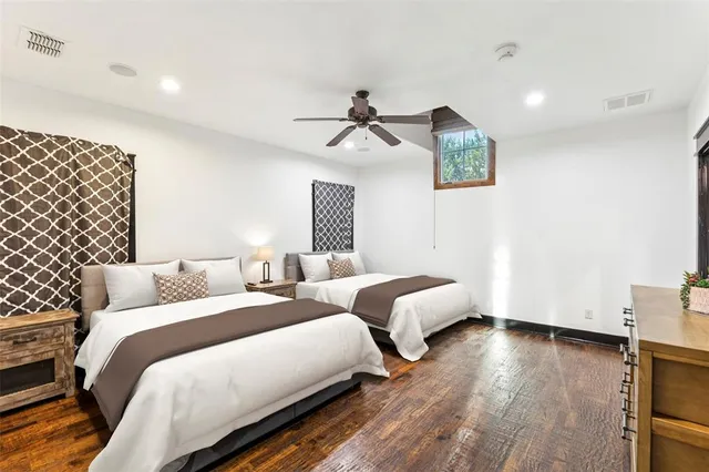 $6,100,000 | 1091 Hill Country Court, Graford, TX 76449