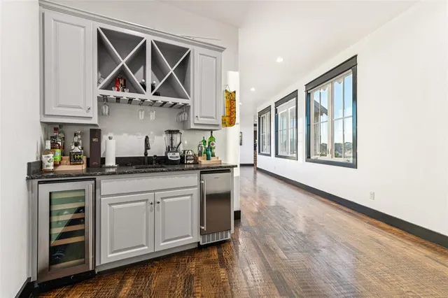 $6,100,000 | 1091 Hill Country Court, Graford, TX 76449