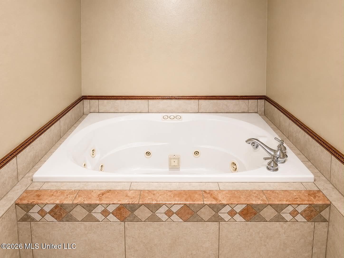 2125 Fig Farm Road Lucedale, MS 39452 - Photo 16 of 71 Primary Suite