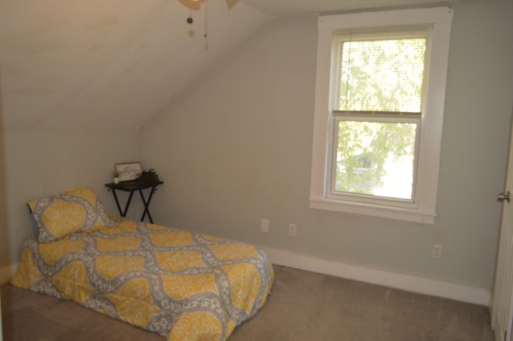4 1st Street Sutton, MA 01590 - Photo 11 of 24