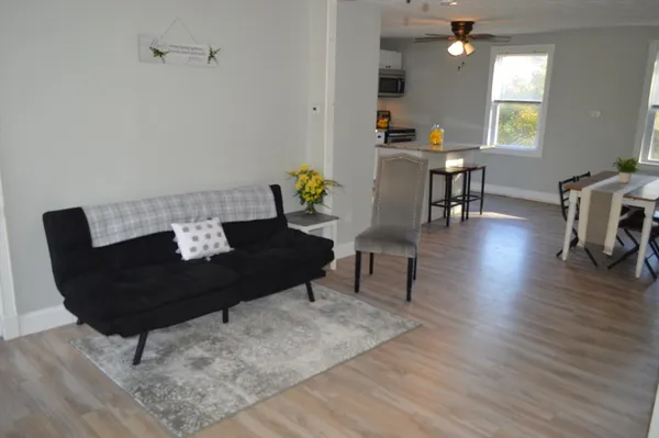 $469,990 | 4 1st Street, Sutton, MA 01590