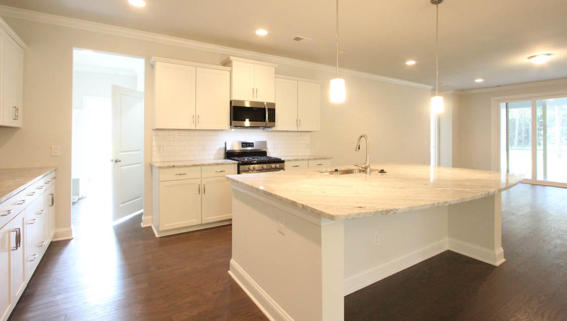 263 Camber Road Huger, SC 29450 - Photo 6 of 18 107 Beam Street-17