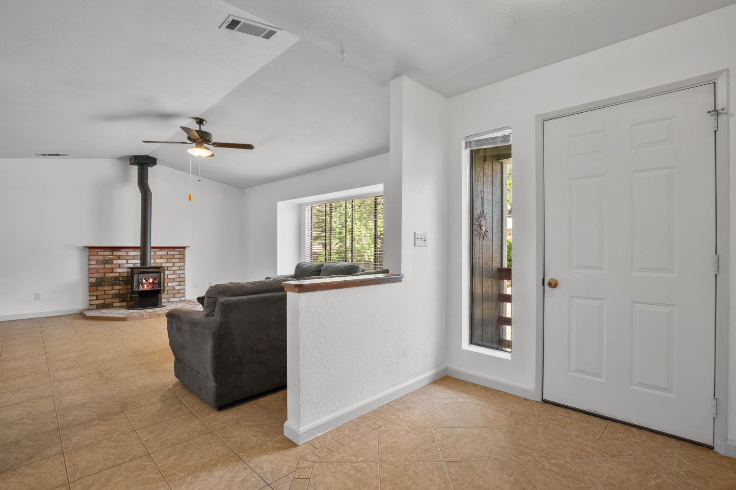 21014 Ferretti Road Groveland, CA 95321 - Photo 7 of 45