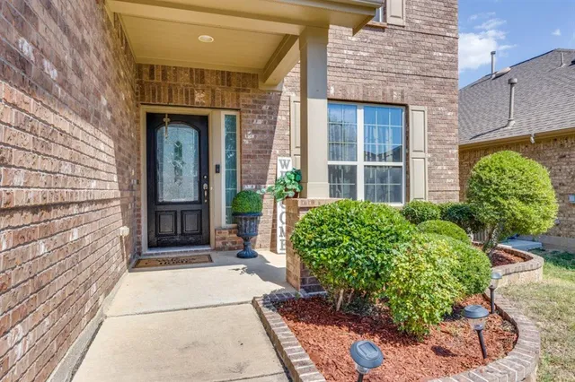 $390,000 | 14316 Mariposa Lily Lane, Haslet, TX 76052
