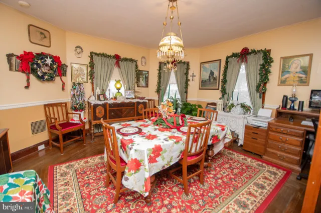 $220,000 | 34 Maryland Avenue, Crisfield, MD 21817