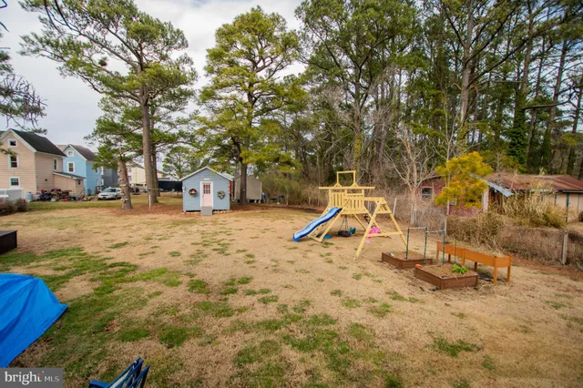 $220,000 | 34 Maryland Avenue, Crisfield, MD 21817