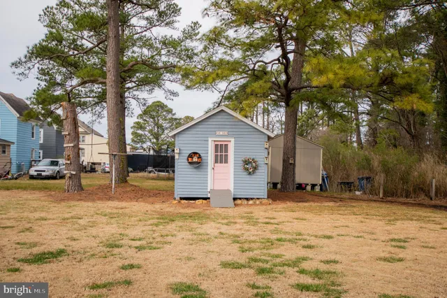 $220,000 | 34 Maryland Avenue, Crisfield, MD 21817