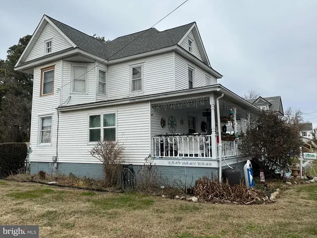 $220,000 | 34 Maryland Avenue, Crisfield, MD 21817