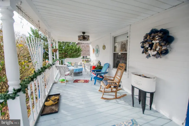 $220,000 | 34 Maryland Avenue, Crisfield, MD 21817