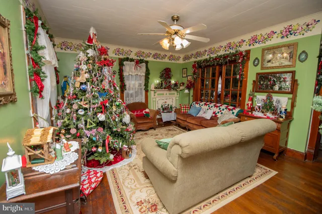 $220,000 | 34 Maryland Avenue, Crisfield, MD 21817