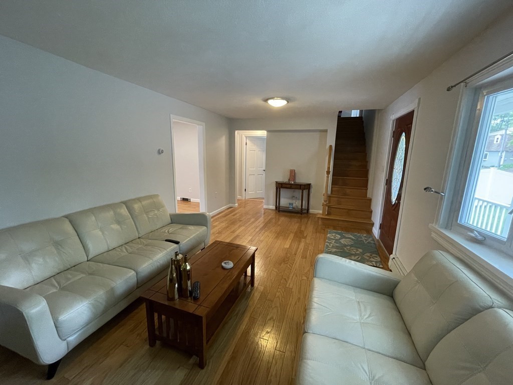 10 Beechwood Road Lynnfield, MA 01940 - Photo 20 of 34 Gallery Image 20