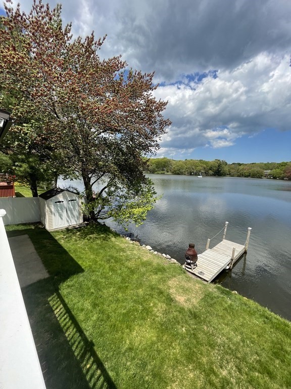 10 Beechwood Road Lynnfield, MA 01940 - Photo 30 of 34 Gallery Image 30