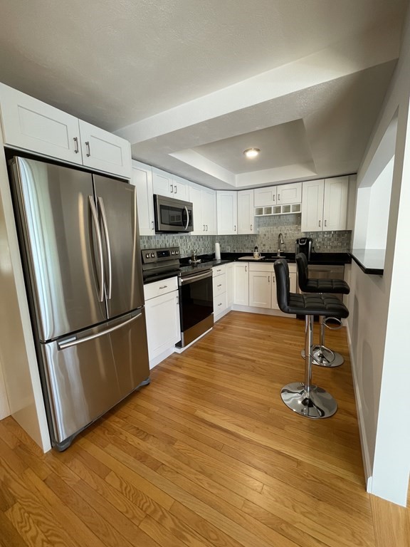 10 Beechwood Road Lynnfield, MA 01940 - Photo 32 of 34 Gallery Image 32