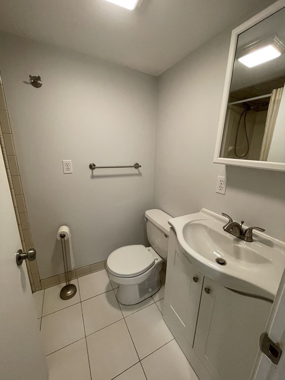 10 Beechwood Road Lynnfield, MA 01940 - Photo 9 of 34 Gallery Image 9