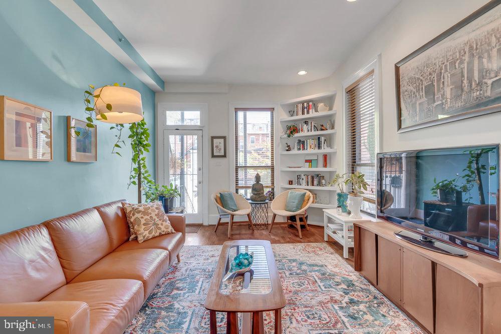 1839 Kalorama Road Northwest, Unit 2 Washington, DC 20009 - Photo 6 of 25 Gallery Image 6