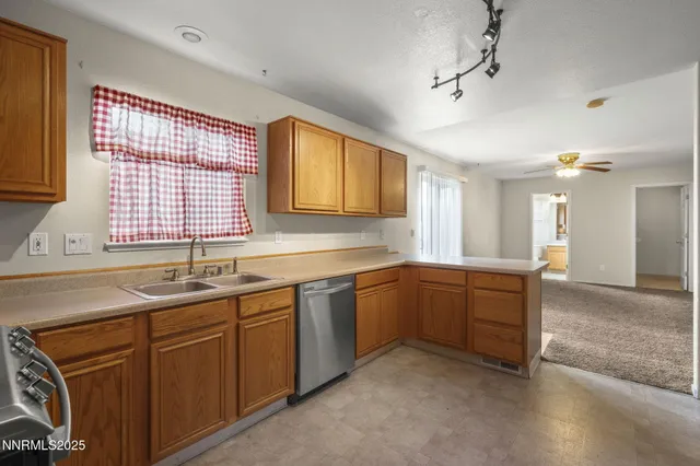 $475,000 | 17782 Fossil Court, Reno, NV 89508