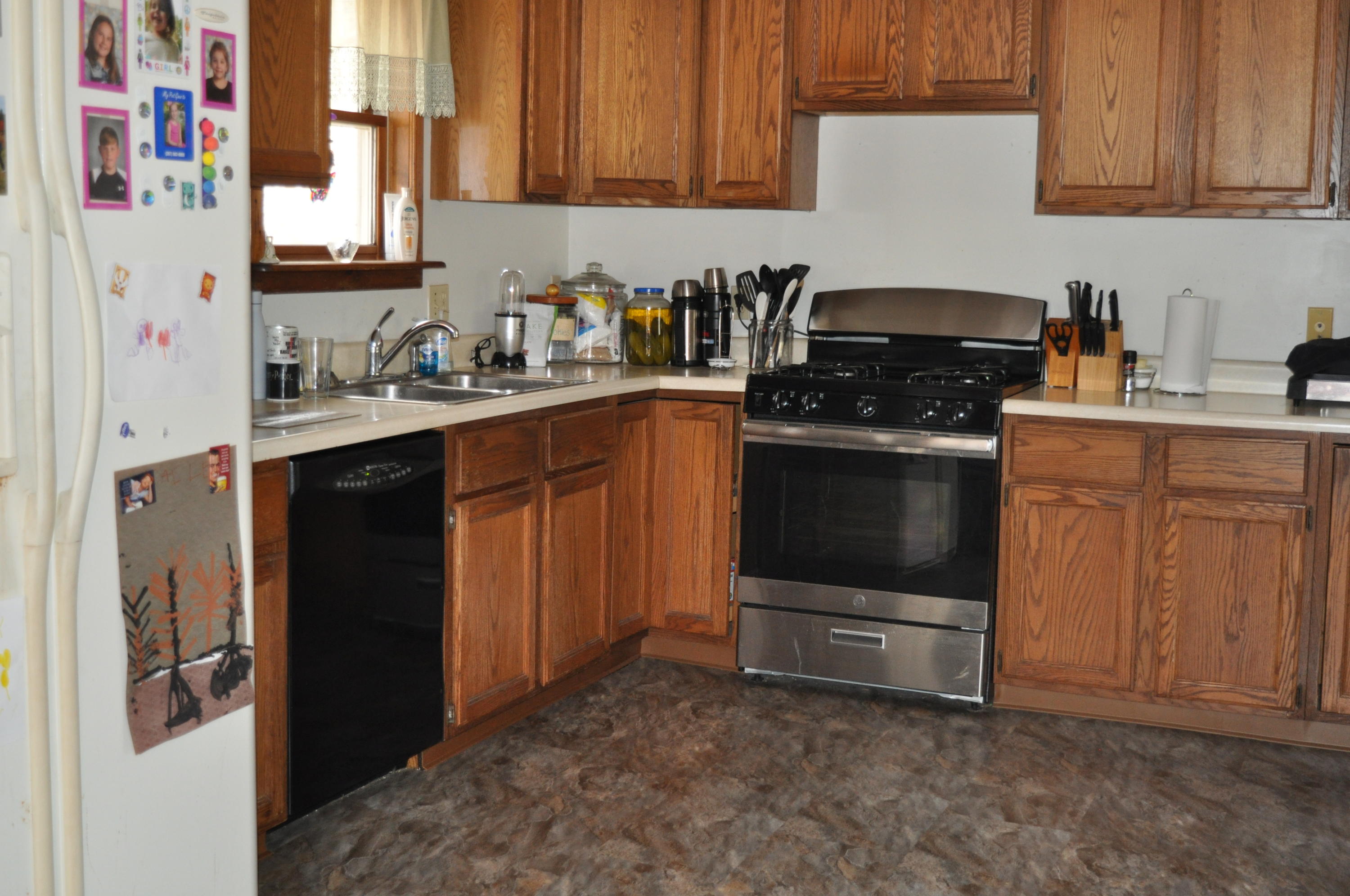 677 Hallowell Road Augusta, ME 04330 - Photo 7 of 30 DSC_0012