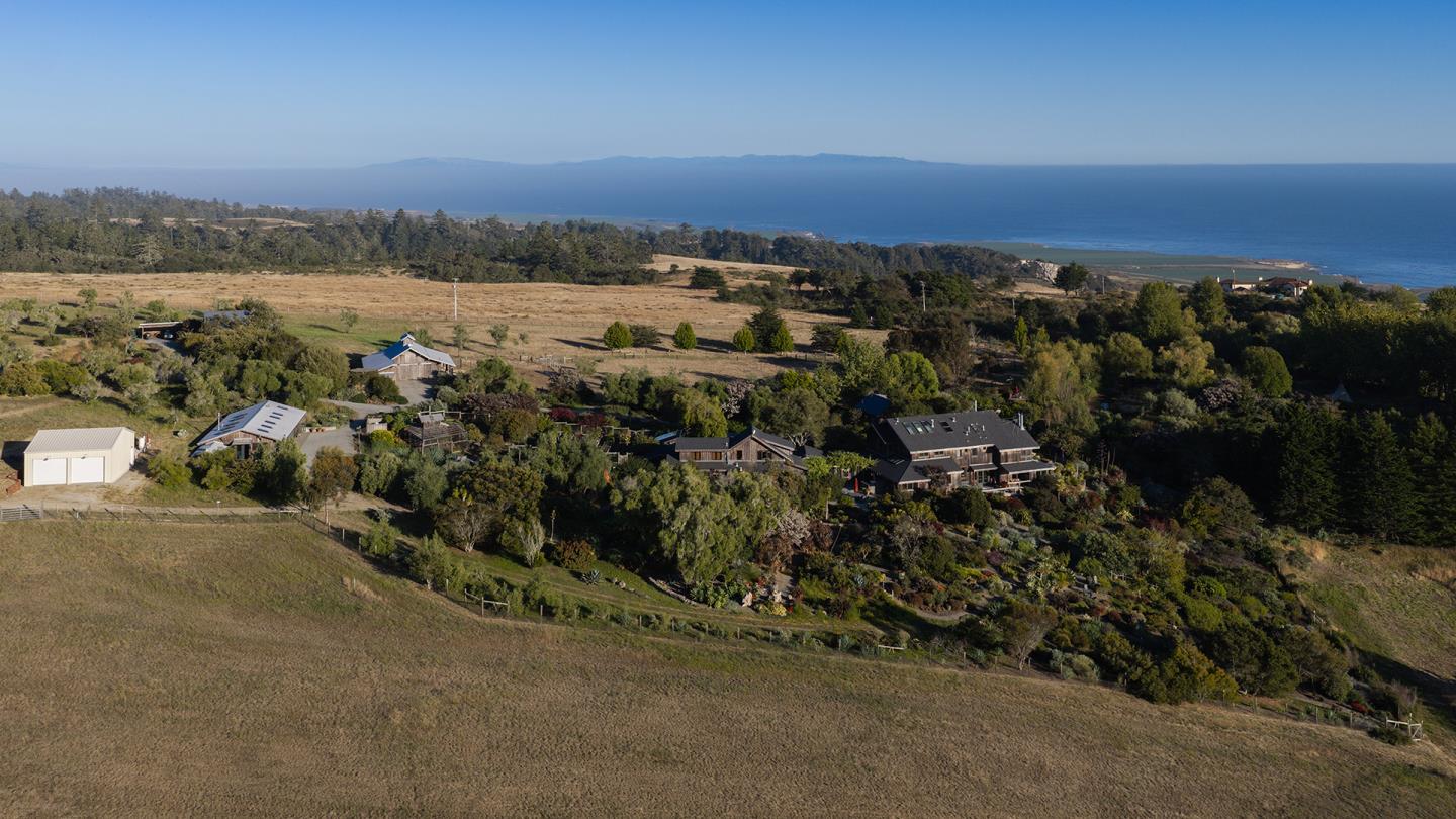 945 Back Ranch Road Santa Cruz, CA 95060 - Photo 13 of 31 Gallery Image 13