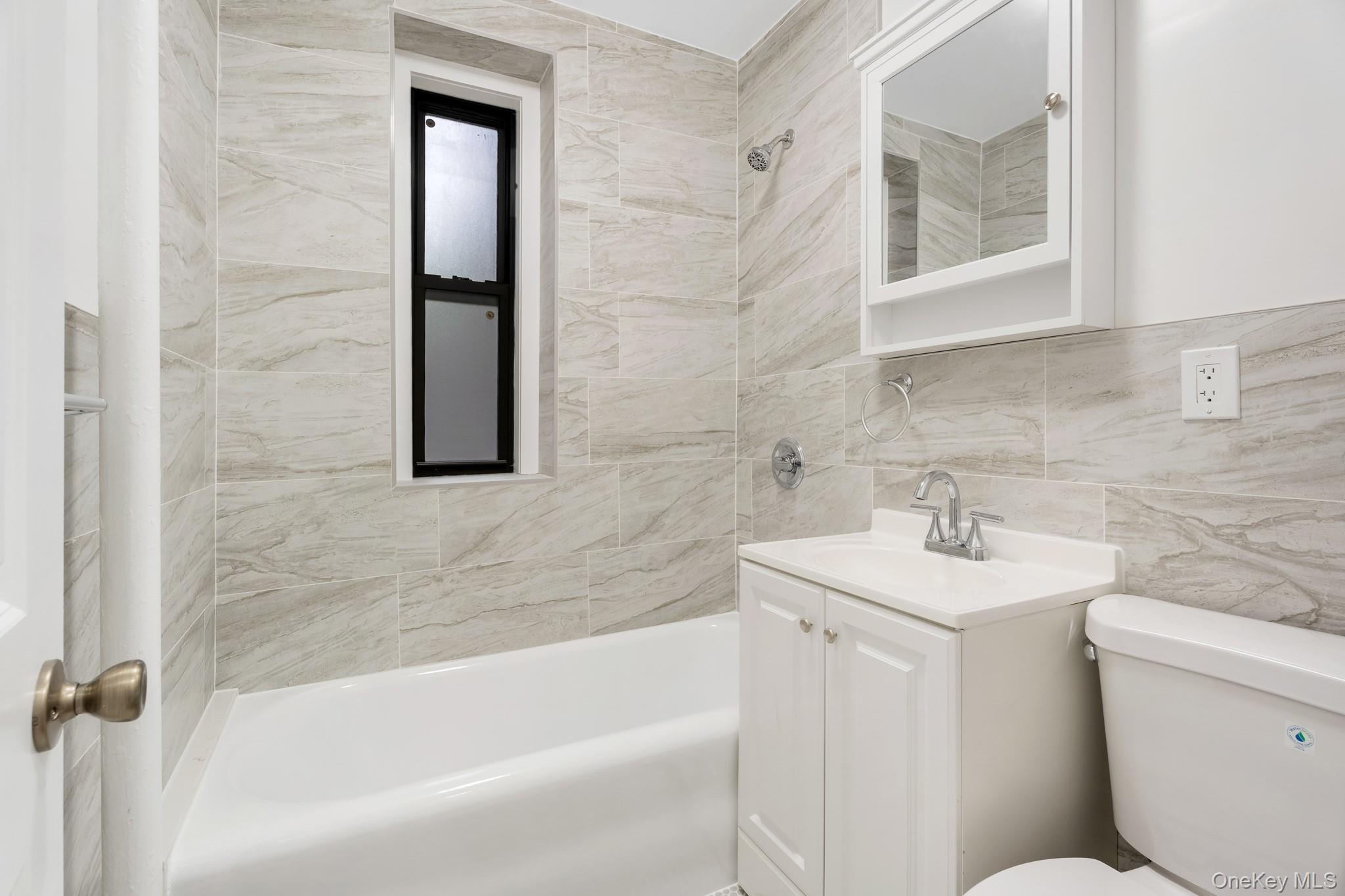7002 Ridge Boulevard, Unit B14 Brooklyn, NY 11209 - Photo 5 of 8 Gallery Image 5