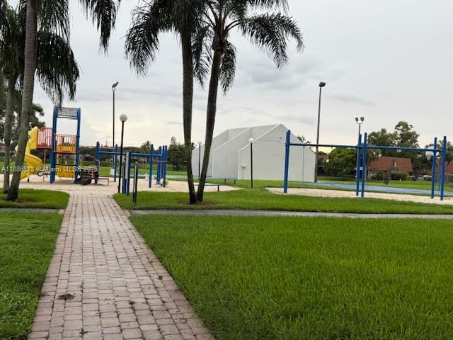 1683 Southwest 109th Terrace Davie, FL 33324 - Photo 41 of 45 a park with palm trees