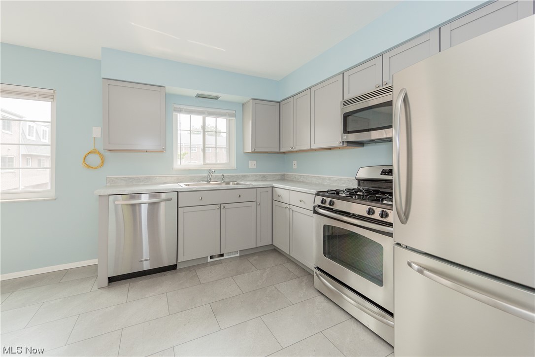 19650 Lorain Road, Unit 8 Cleveland, OH 44126 - Photo 12 of 26 Gallery Image 12