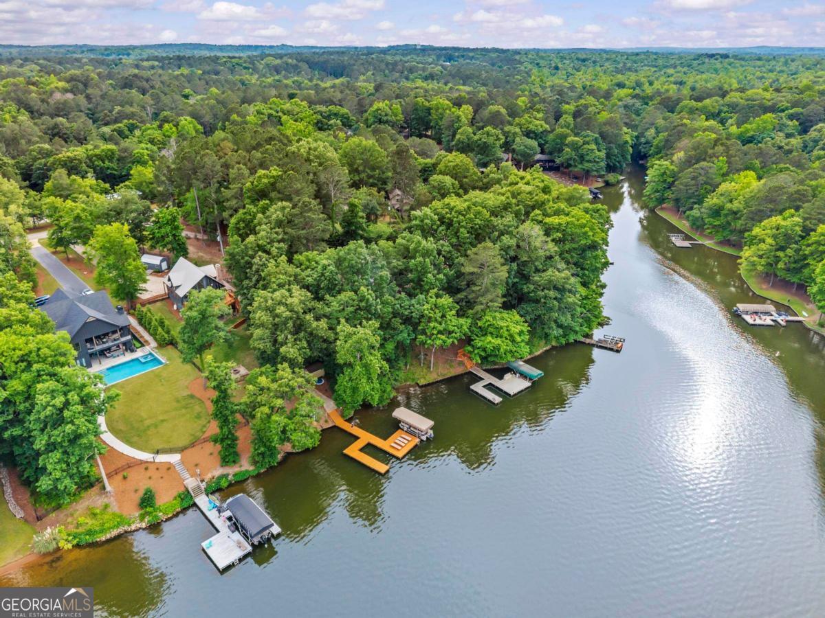 188 Hickory Point Buckhead, GA 30625 - Photo 4 of 31