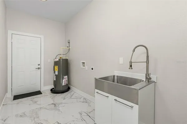 $1,700 | 19053 Wilton Avenue, Port Charlotte, FL 33954