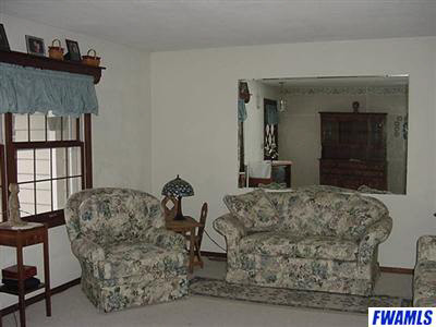 10721 Thiele Road Fort Wayne, IN 46819 - Photo 2 of 12