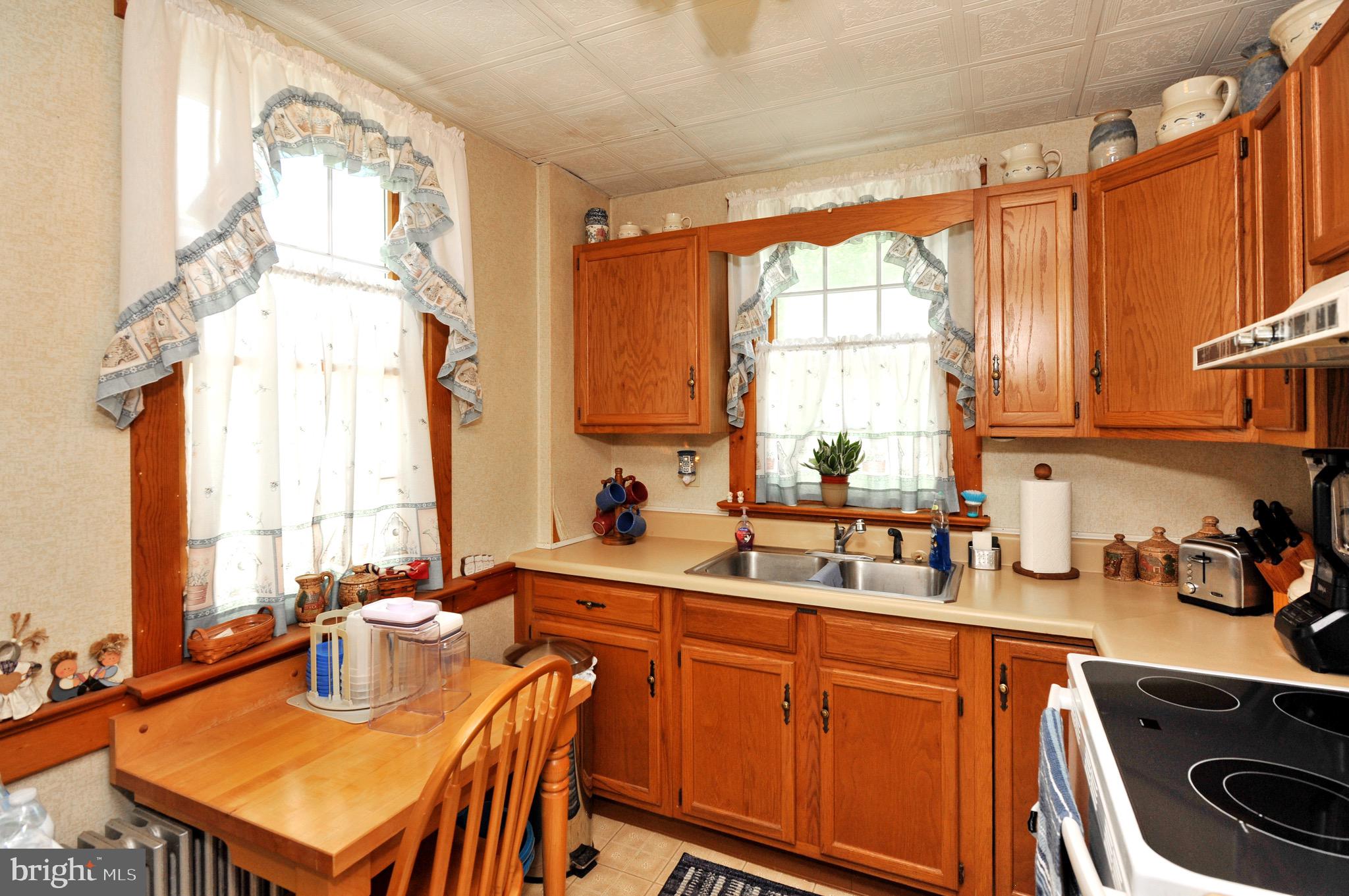 1810 Hoffmansville Road Frederick, PA 19435 - Photo 12 of 21 Gallery Image 12