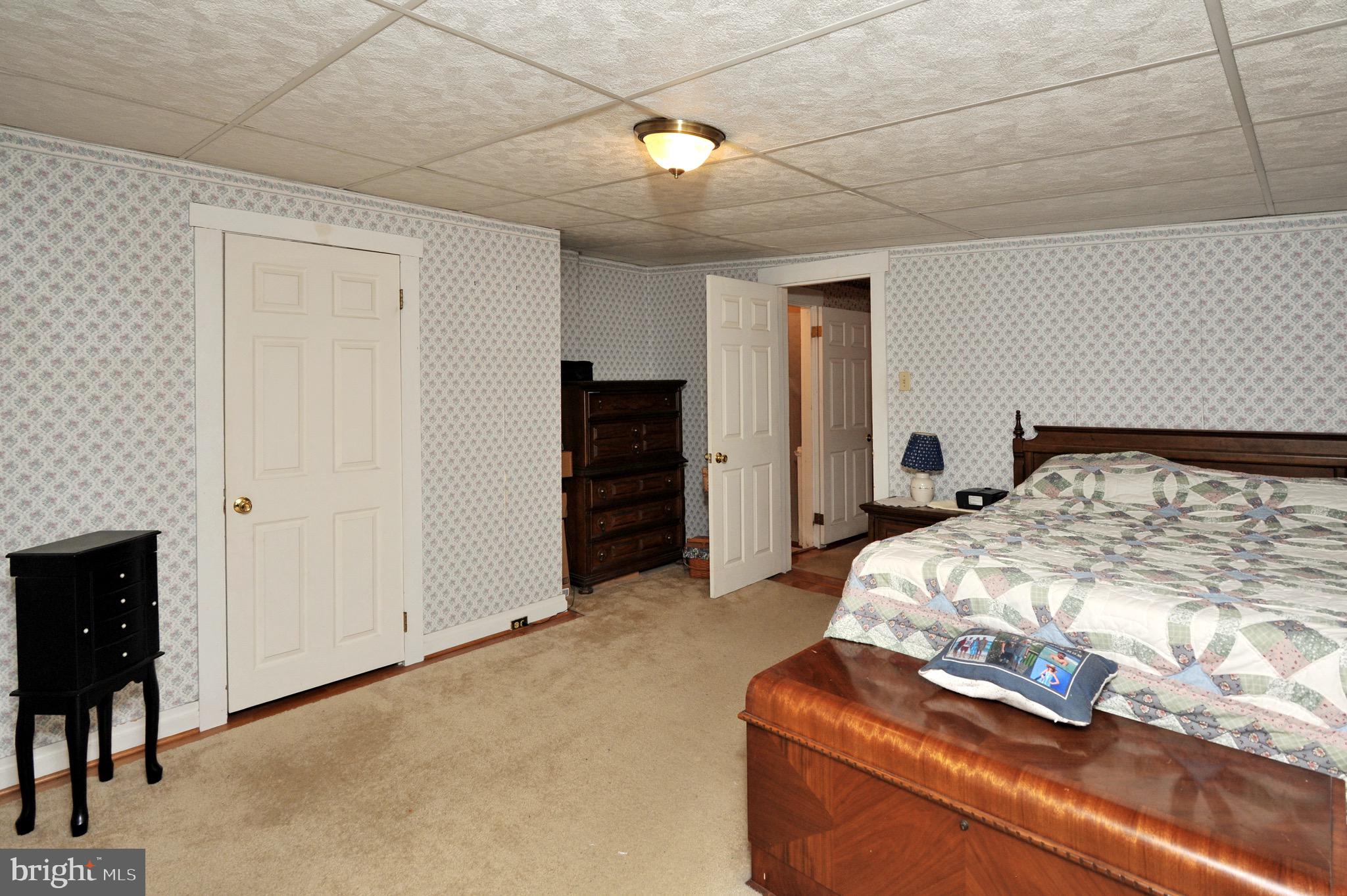 1810 Hoffmansville Road Frederick, PA 19435 - Photo 14 of 21 Gallery Image 14