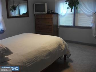 560 Michell Street Ridley Park, PA 19078 - Photo 8 of 12 Bedroom - Main